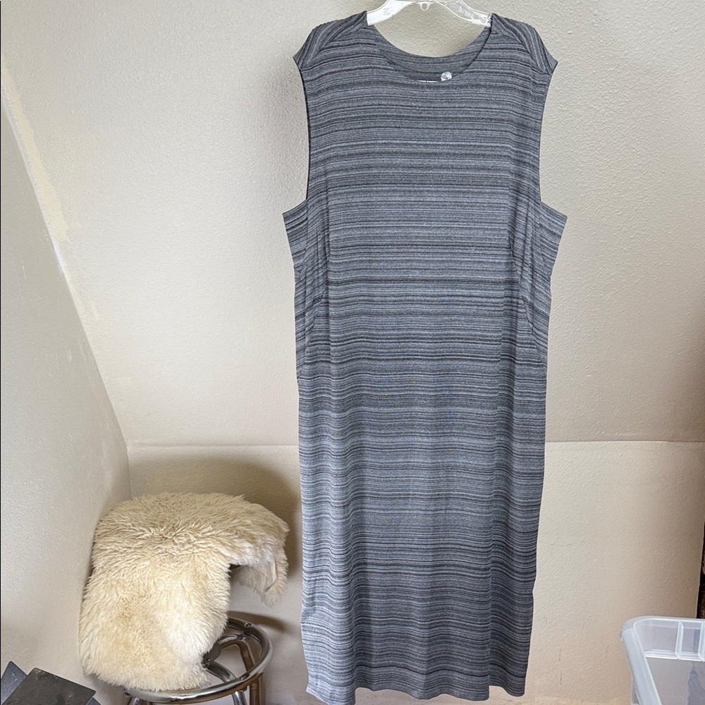 DULUTH TRADING CO Maxi Sleeveless Sheath. Size XL